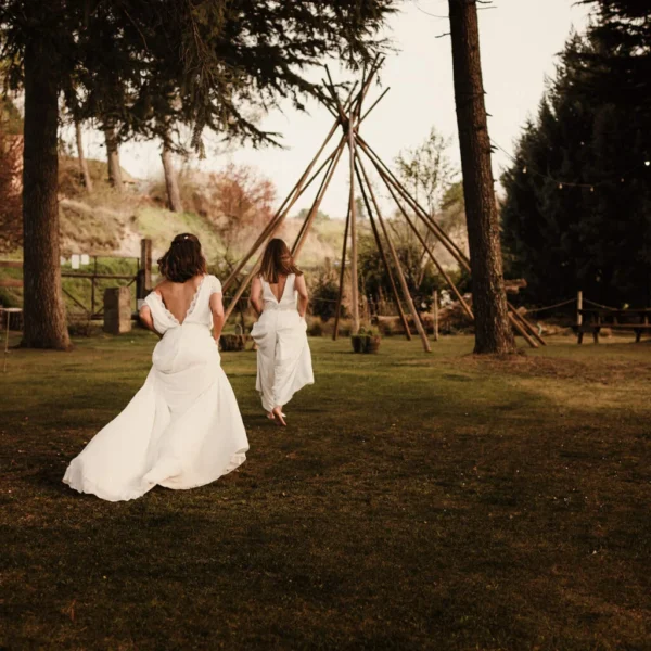 Love is Love, de Natural Wedding by Ivet